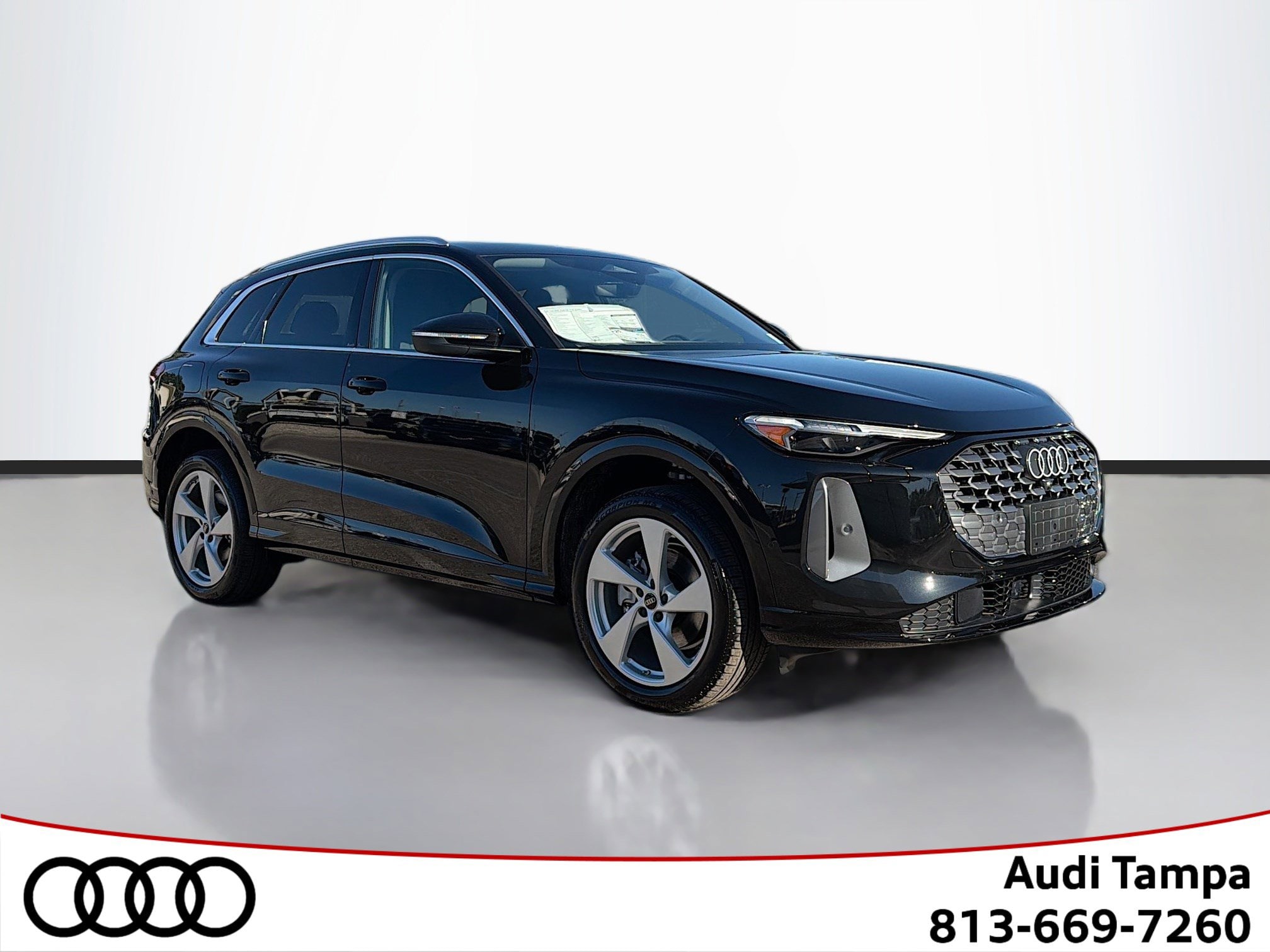 2025 Audi New Q5 Premium Plus's photo