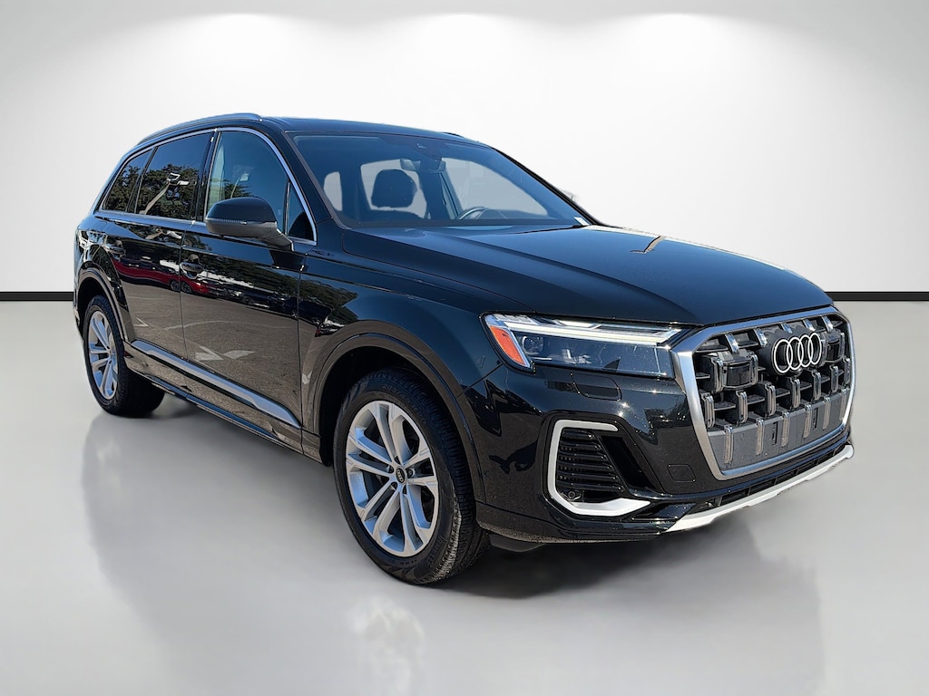Certified 2025 Audi Q7 Premium Plus SUV