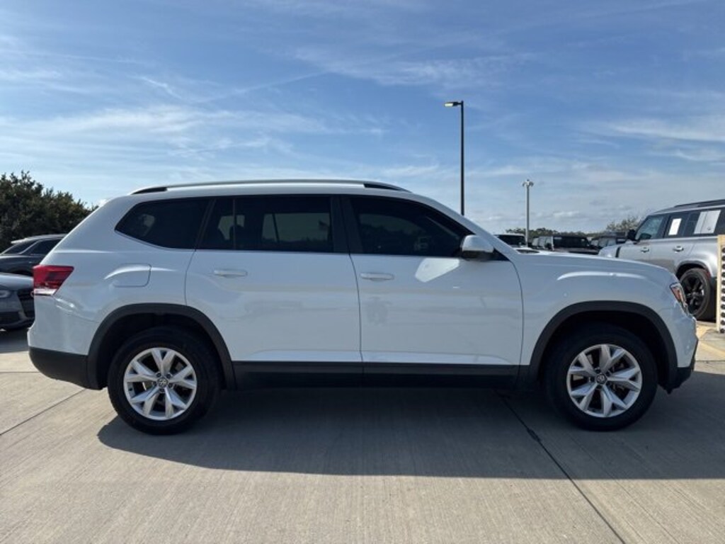 Used 2018 Volkswagen Atlas 2.0T SE w/Technology SUV