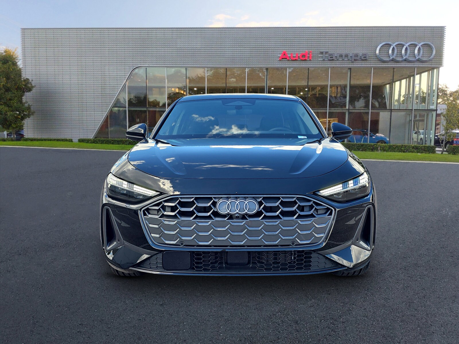 2025 Audi A5 2.0T Prestige photo 2