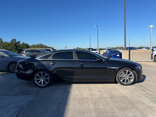 2018 Jaguar XJ XJL Portfolio photo 2