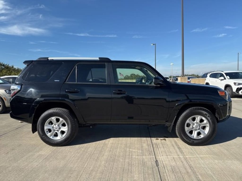 Used 2024 Toyota 4Runner SR5 SUV