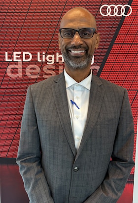 Staff member Richard Bowen from ID_1bd7323e9264