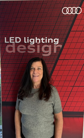 Staff member Christina Turner from ID_48e4232d2fab