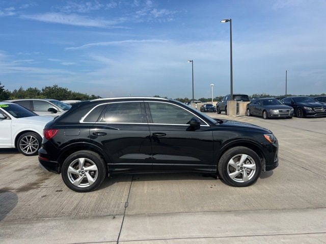 Used 2022 Audi Q3 Premium with VIN WA1AUCF31N1034343 for sale in Tampa, FL