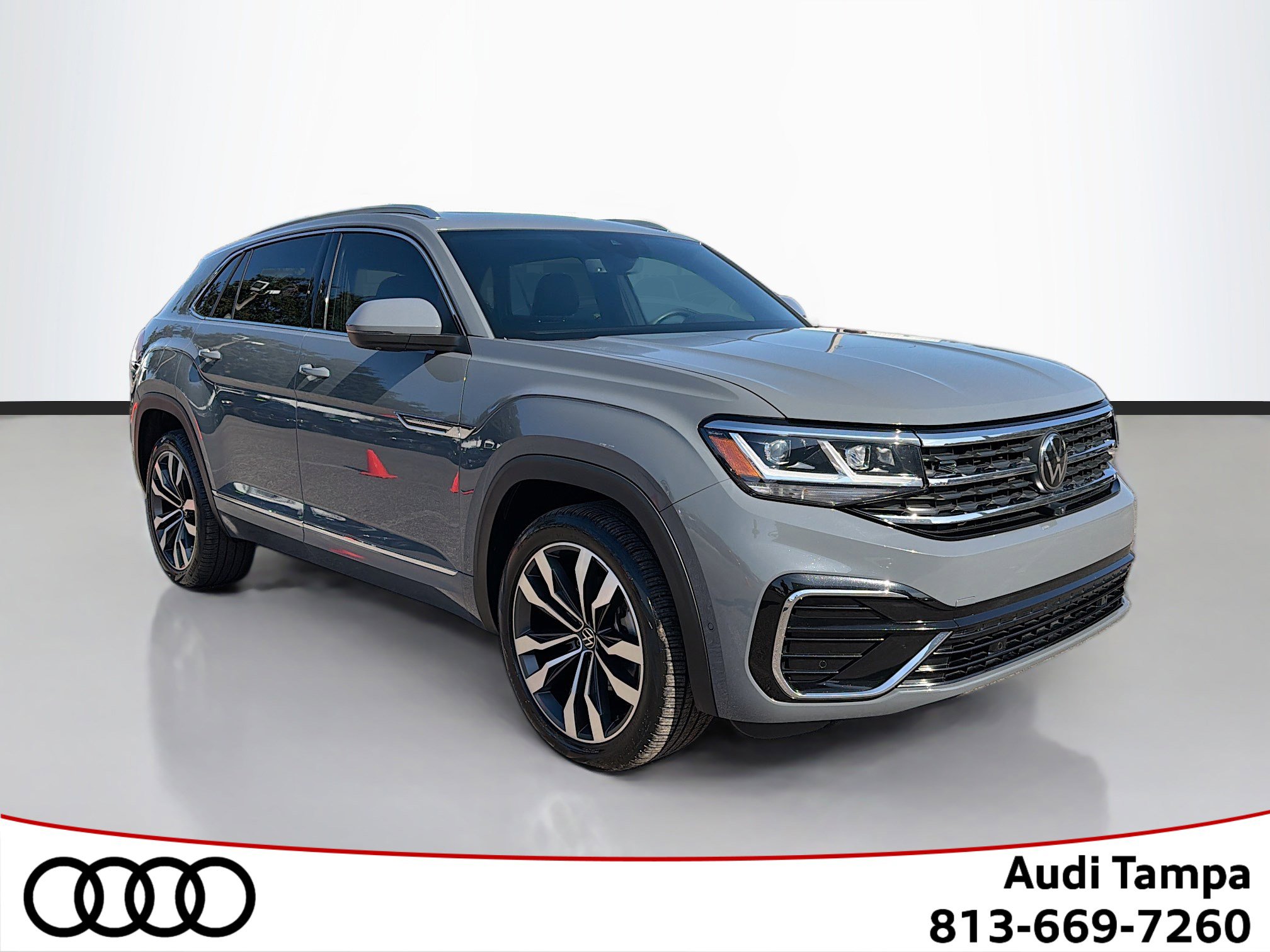 2023 Volkswagen Atlas Cross Sport SEL Premium R-Line's photo