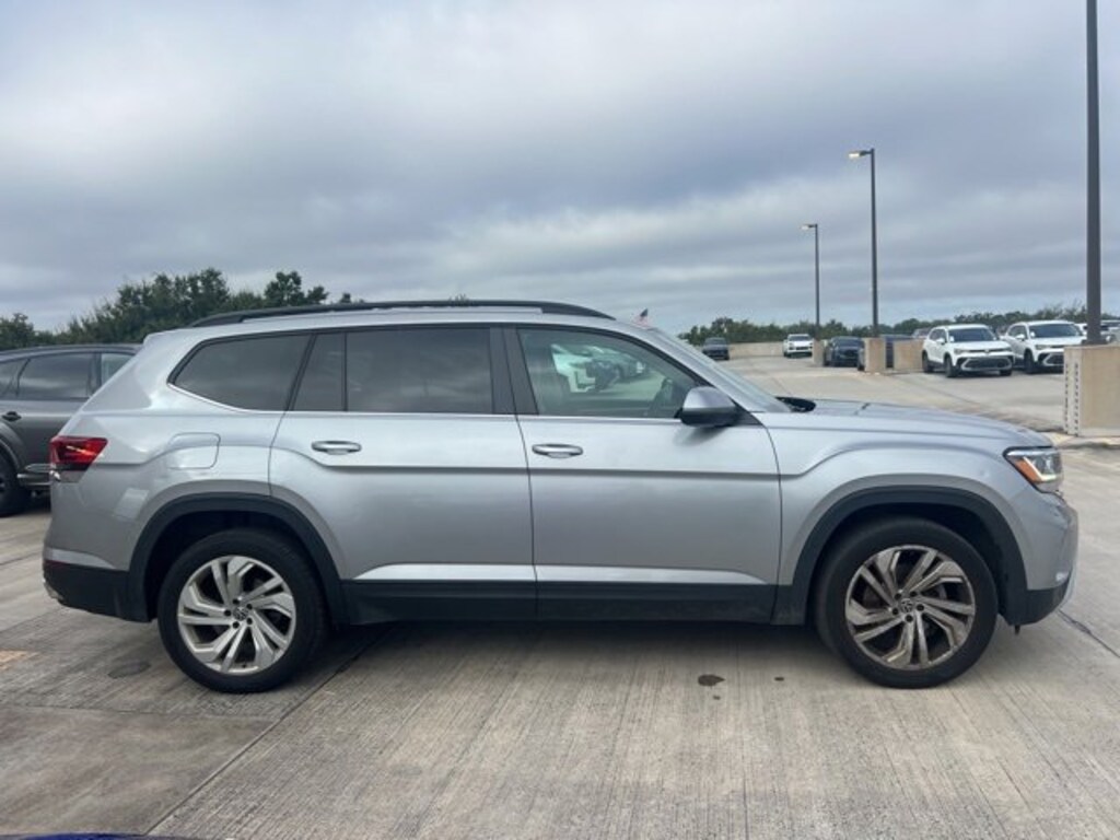 Used 2021 Volkswagen Atlas 3.6L V6 SE w/Technology SUV