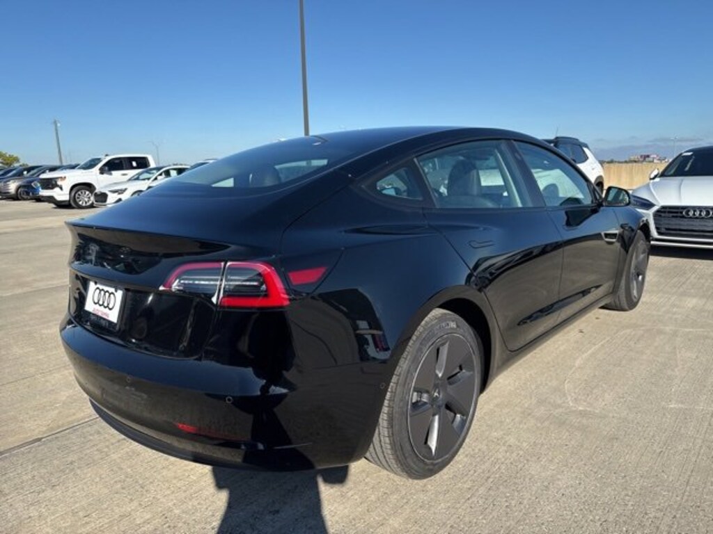 Used 2022 Tesla Model 3 Sedan