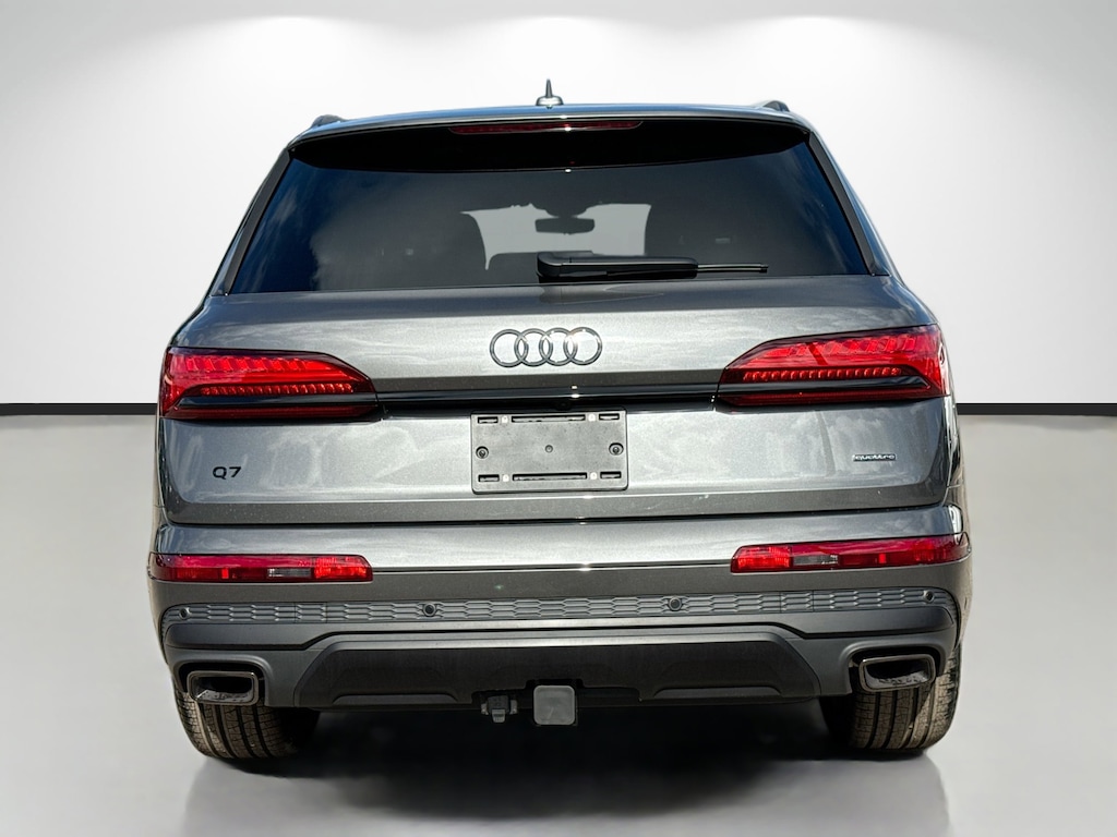 New 2026 Audi Q7 Premium SUV