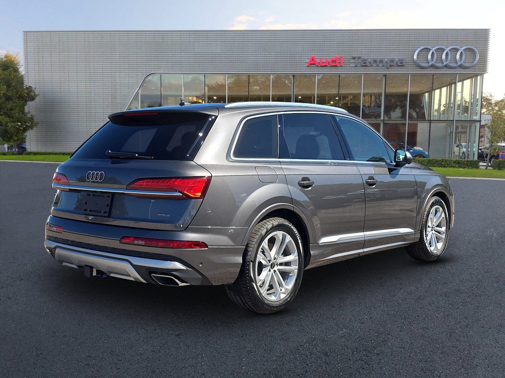 New 2026 Audi Q7 55 Premium Plus SUV