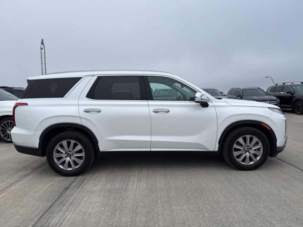 Used 2023 Hyundai Palisade SEL SUV