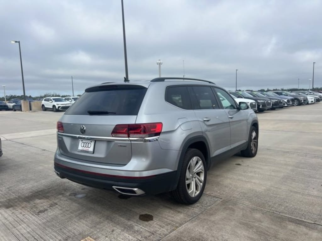 Used 2021 Volkswagen Atlas 3.6L V6 SE w/Technology SUV