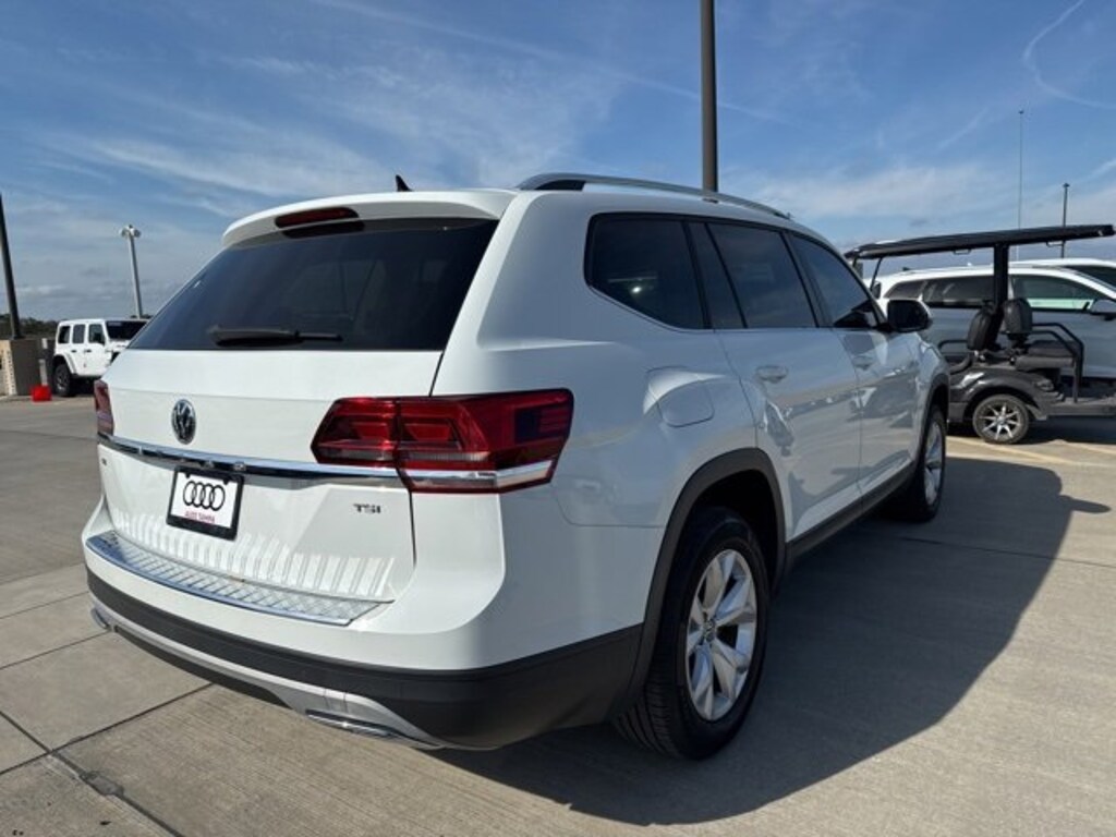 Used 2018 Volkswagen Atlas 2.0T SE w/Technology SUV