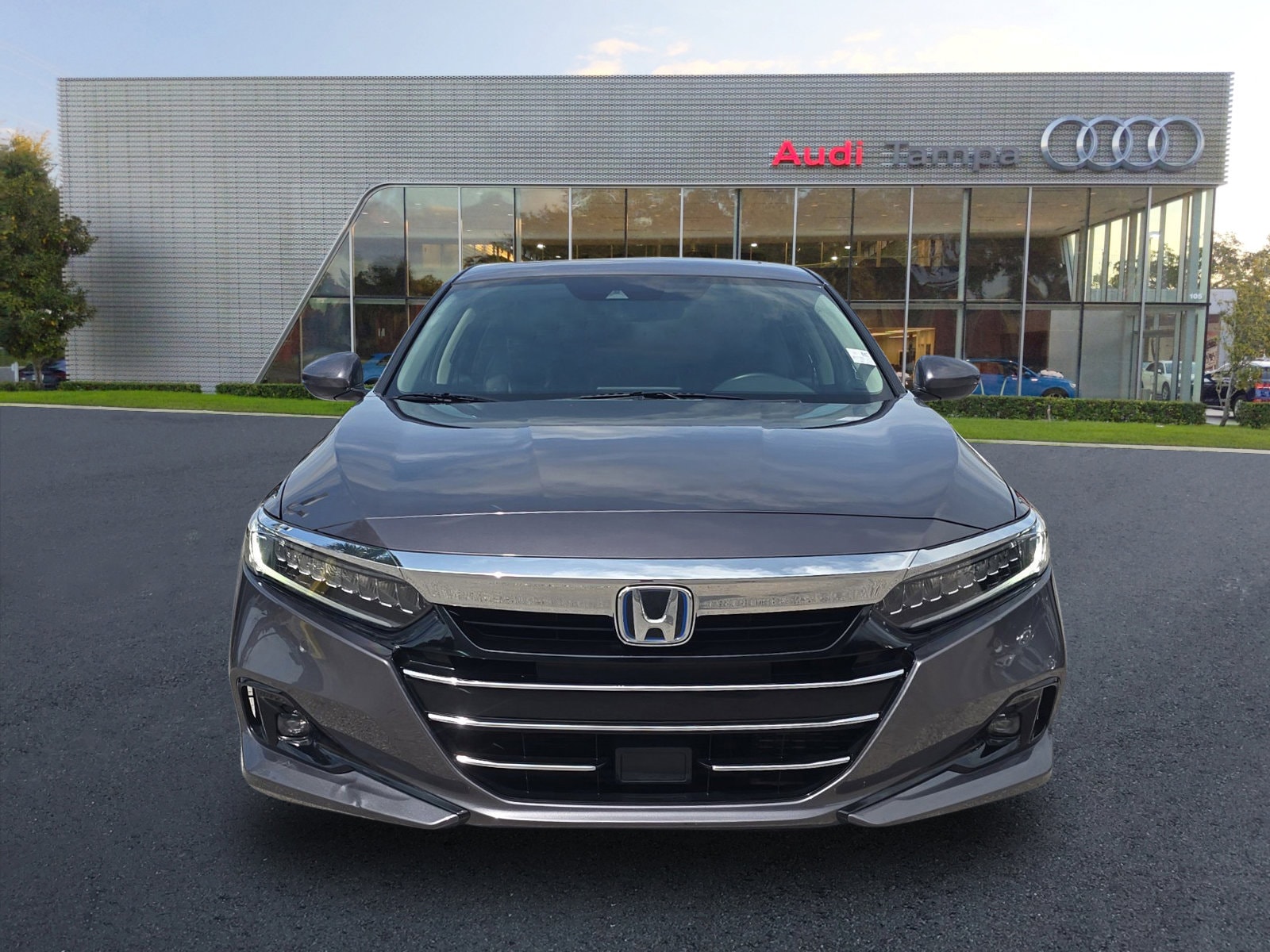 Used 2022 Honda Accord Hybrid EX-L with VIN 1HGCV3F52NA020921 for sale in Tampa, FL