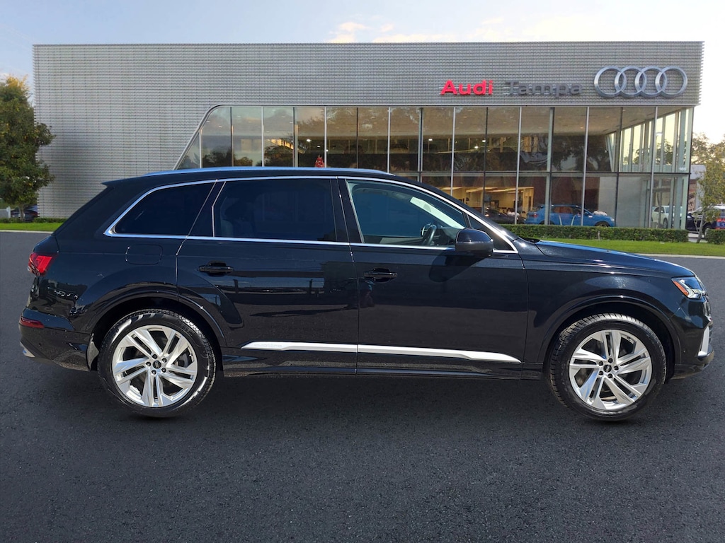 Used 2024 Audi Q7 Premium Plus SUV