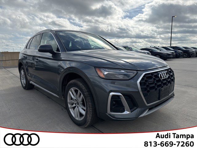 2022 Audi Q5 Premium's photo