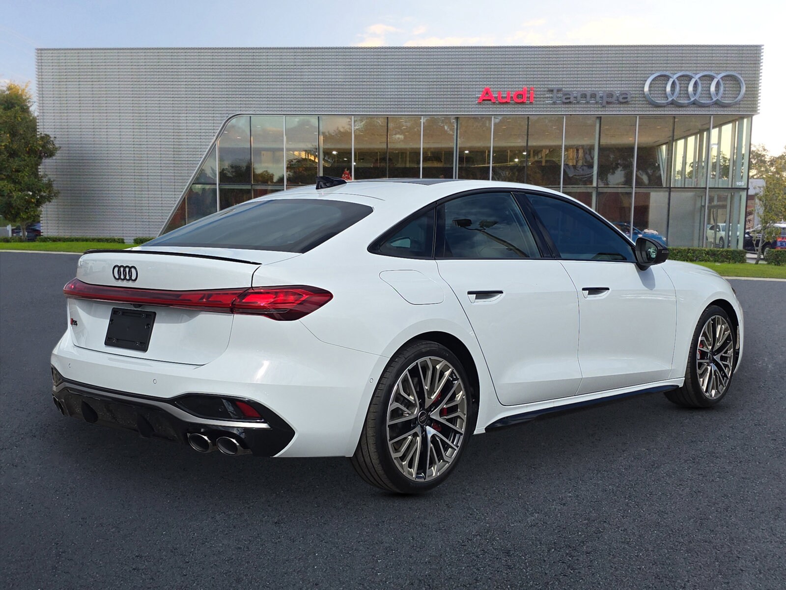 2025 Audi S5 Prestige photo 4