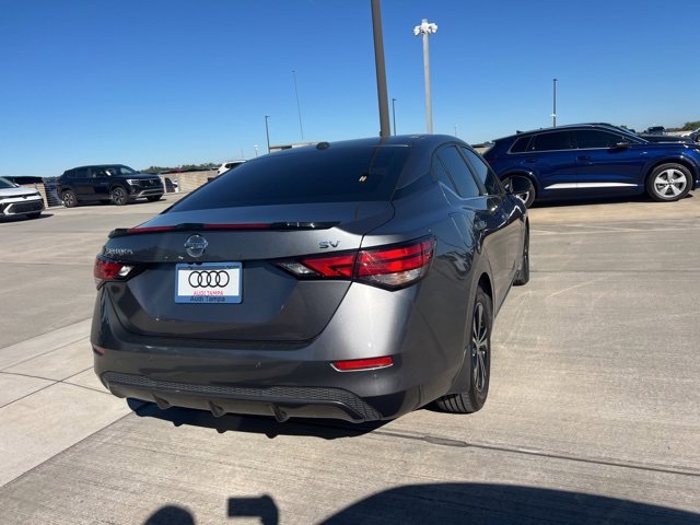2020 Nissan Sentra SV photo 3