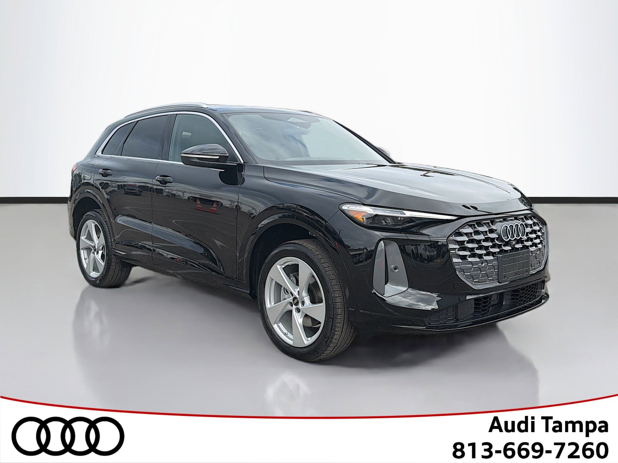 2025 Audi New Q5 Premium Plus's photo