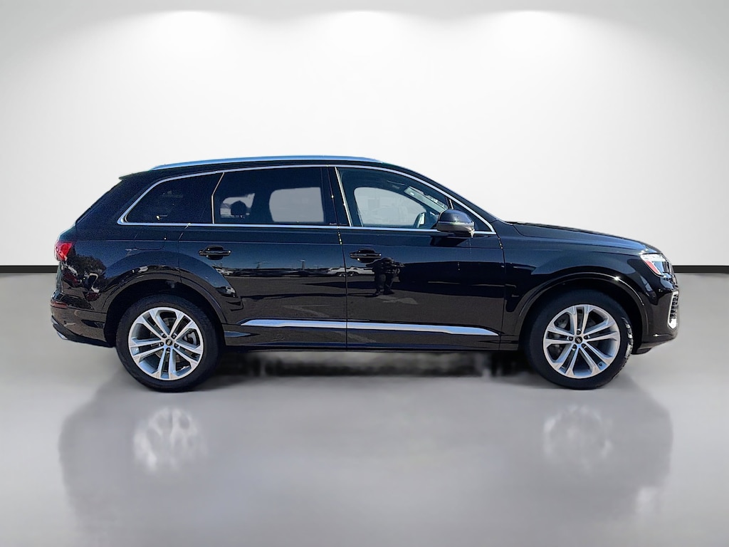 Certified 2025 Audi Q7 Premium Plus SUV