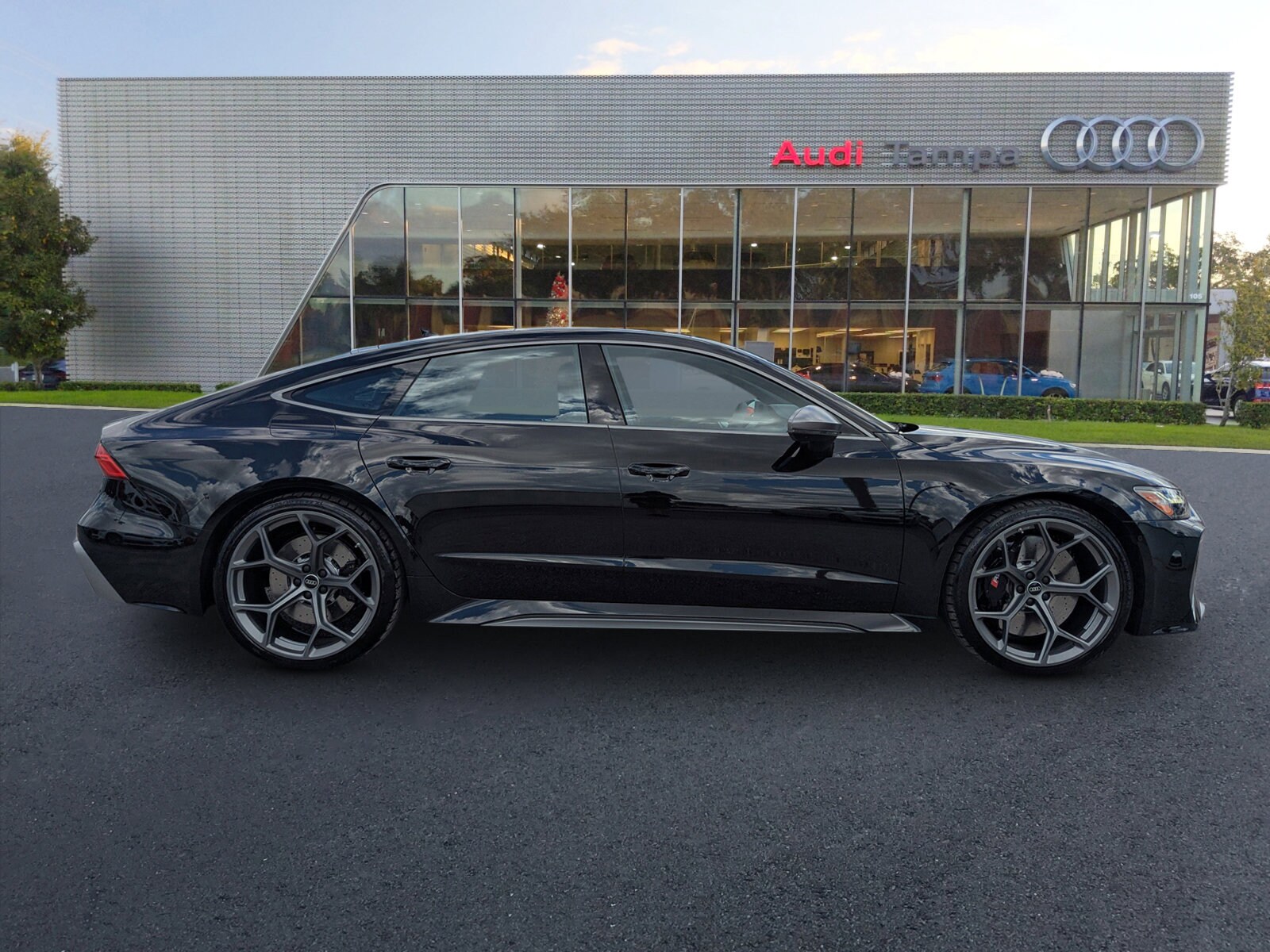 2026 Audi RS 7 Performance Base photo 3