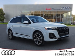 2025 Audi Q7 45 Premium Plus SUV