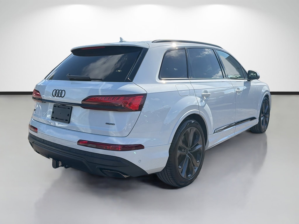New 2026 Audi Q7 Premium Plus SUV