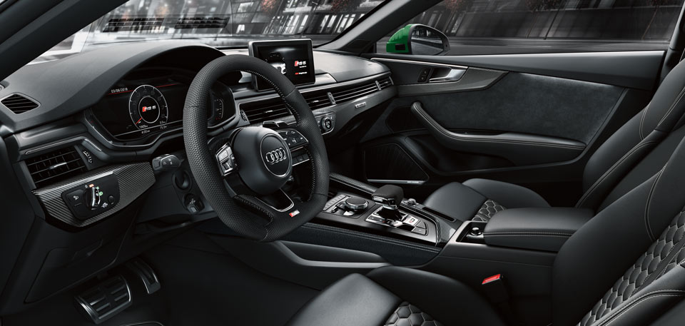 Audi RS5 Interior Space