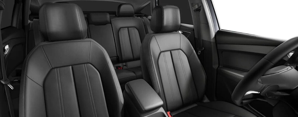 Interior 3.jpg
