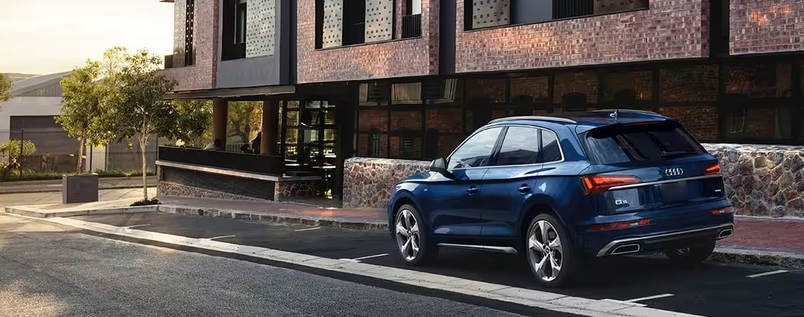 https://pictures.dealer.com/a/audithornhill/0968/876cc34d95bde618cd977851fa04b5bex.jpg