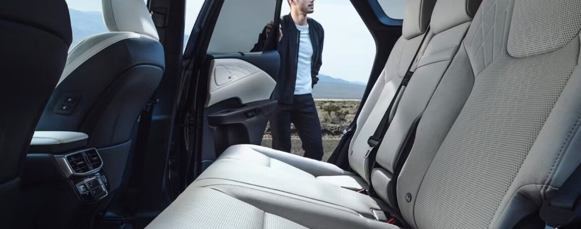 Comfort%20and%20Space%20Inside.jpg