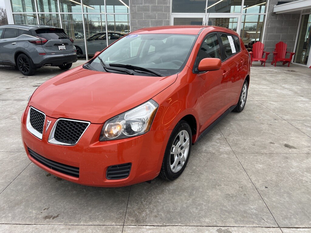 Used 2010 Pontiac Vibe  with VIN 5Y2SP6E05AZ415442 for sale in Traverse City, MI