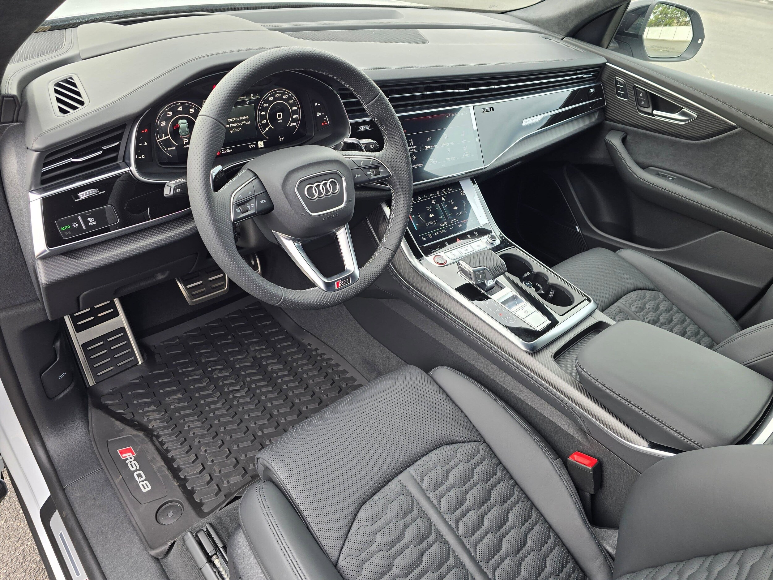 New 2026 Glacier White Audi 4.0T performance image 2