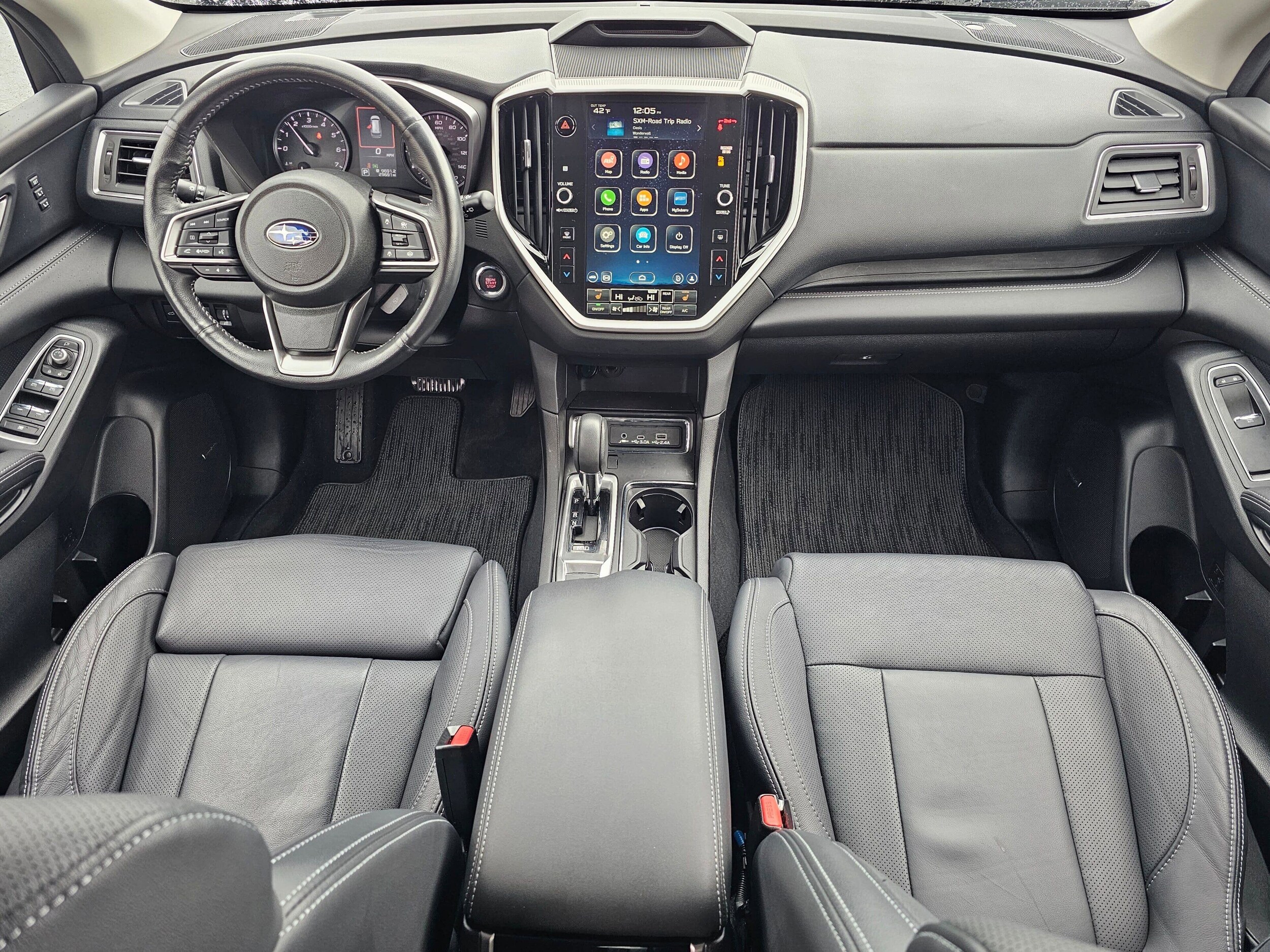 Used 2023 Ice Silver Metallic Subaru Limited image 9