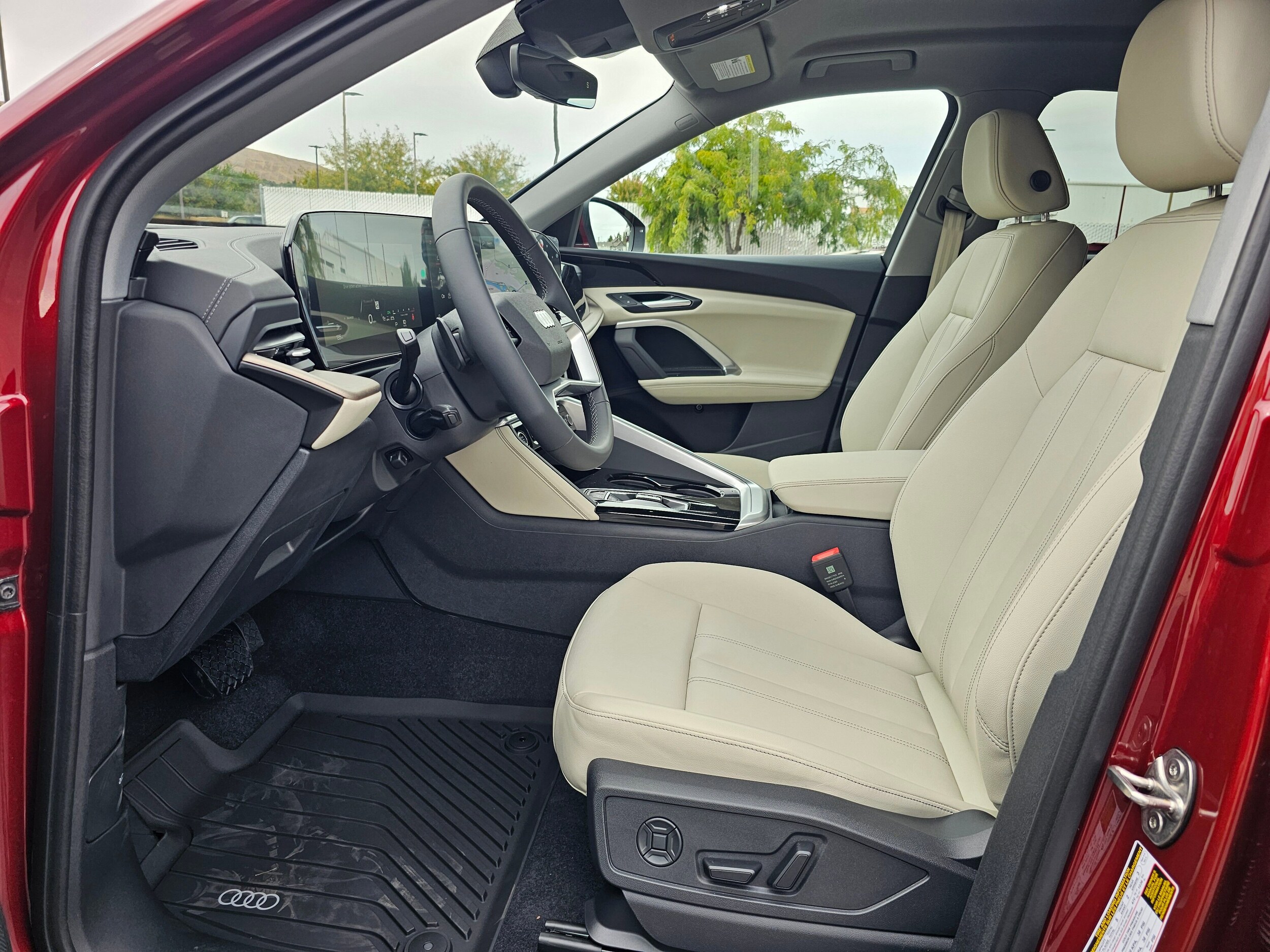 New 2025 Grenadine Red Audi 2.0T Premium image 9