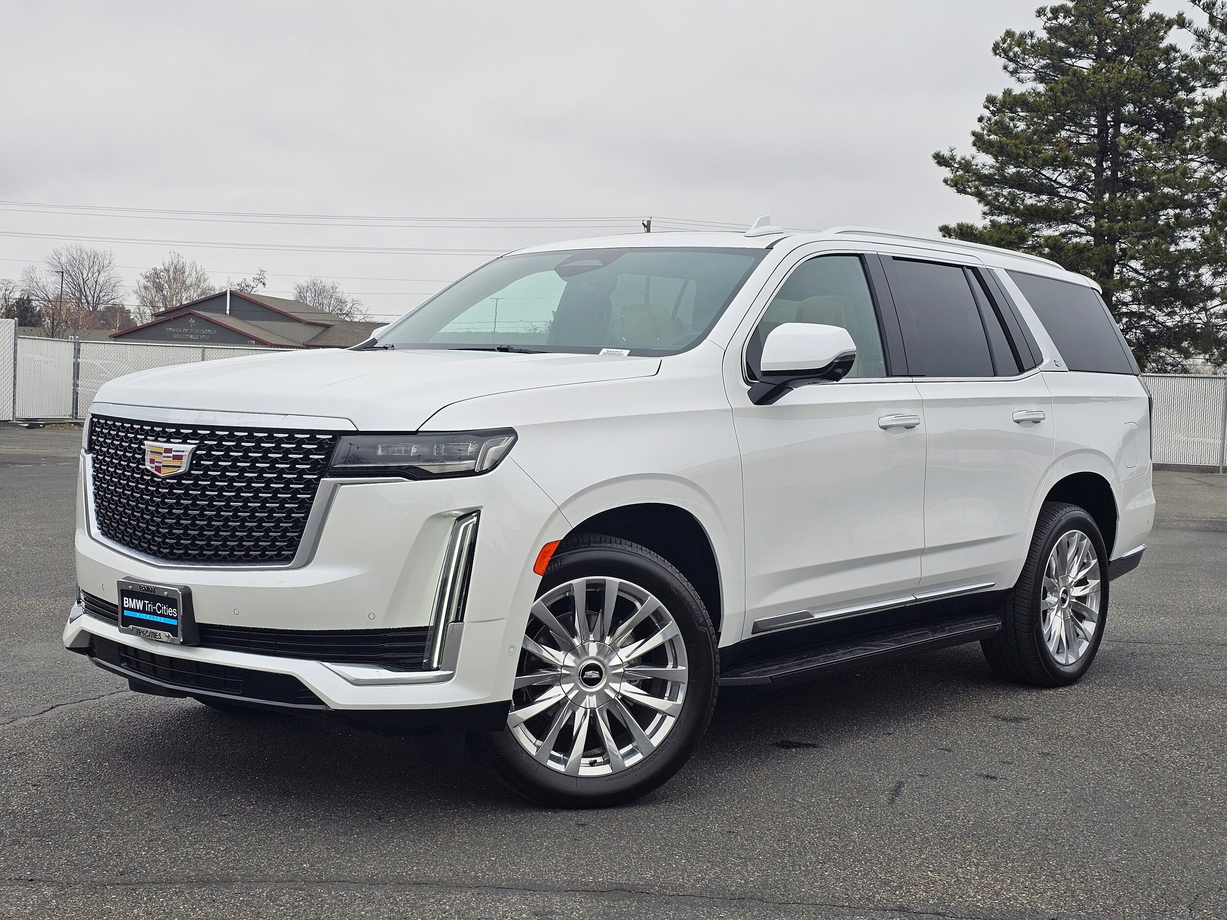 Used 2023 Crystal White Tricoat Cadillac 4WD Premium Luxury image 33