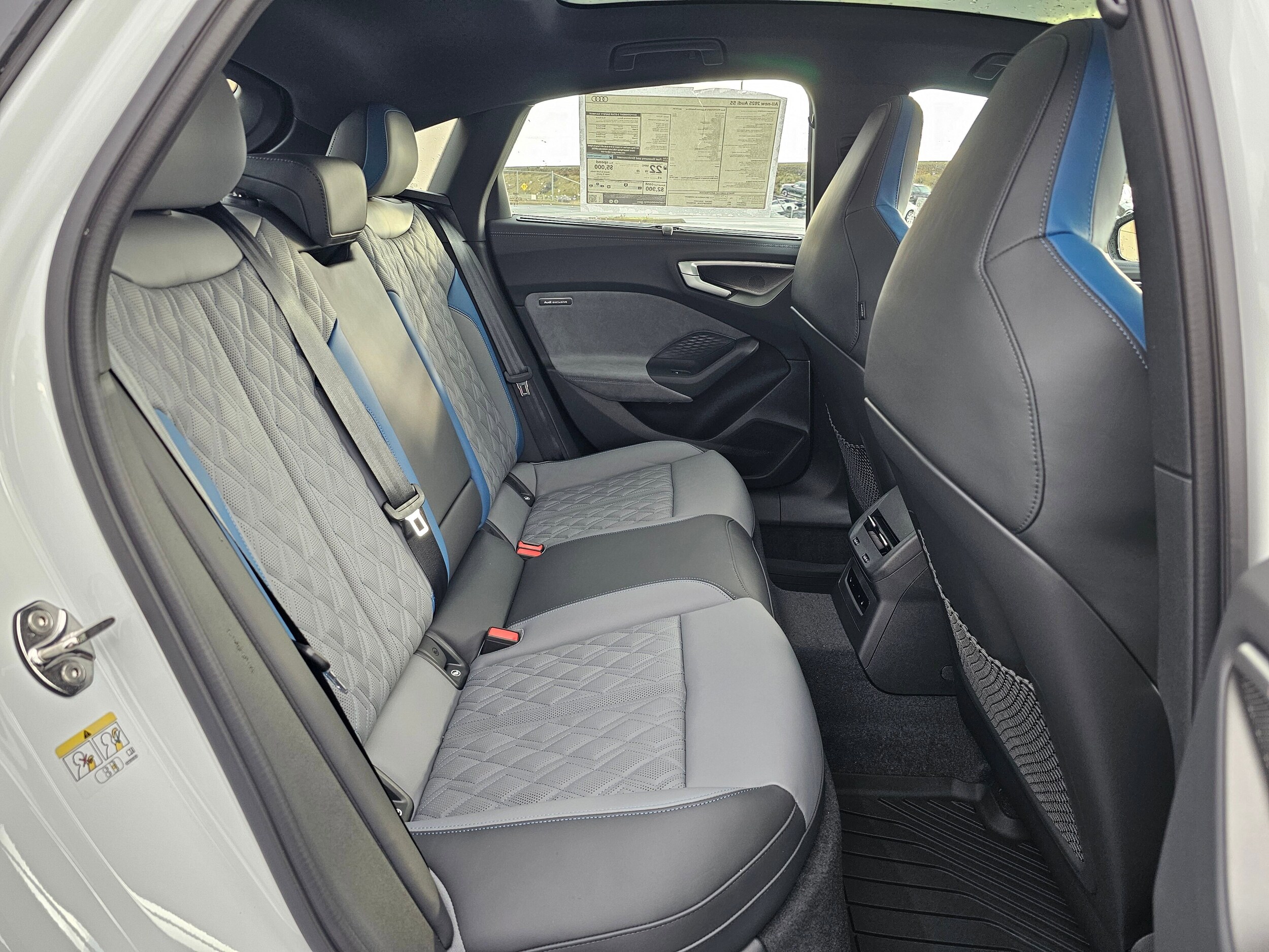 New 2025 Glacier White Audi 3.0T Prestige image 14