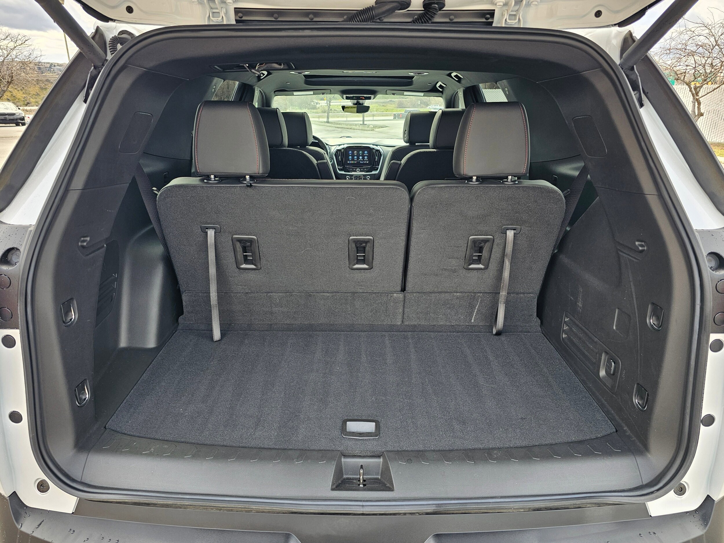 Used 2023 Iridescent Pearl Tricoat Chevrolet RS image 62