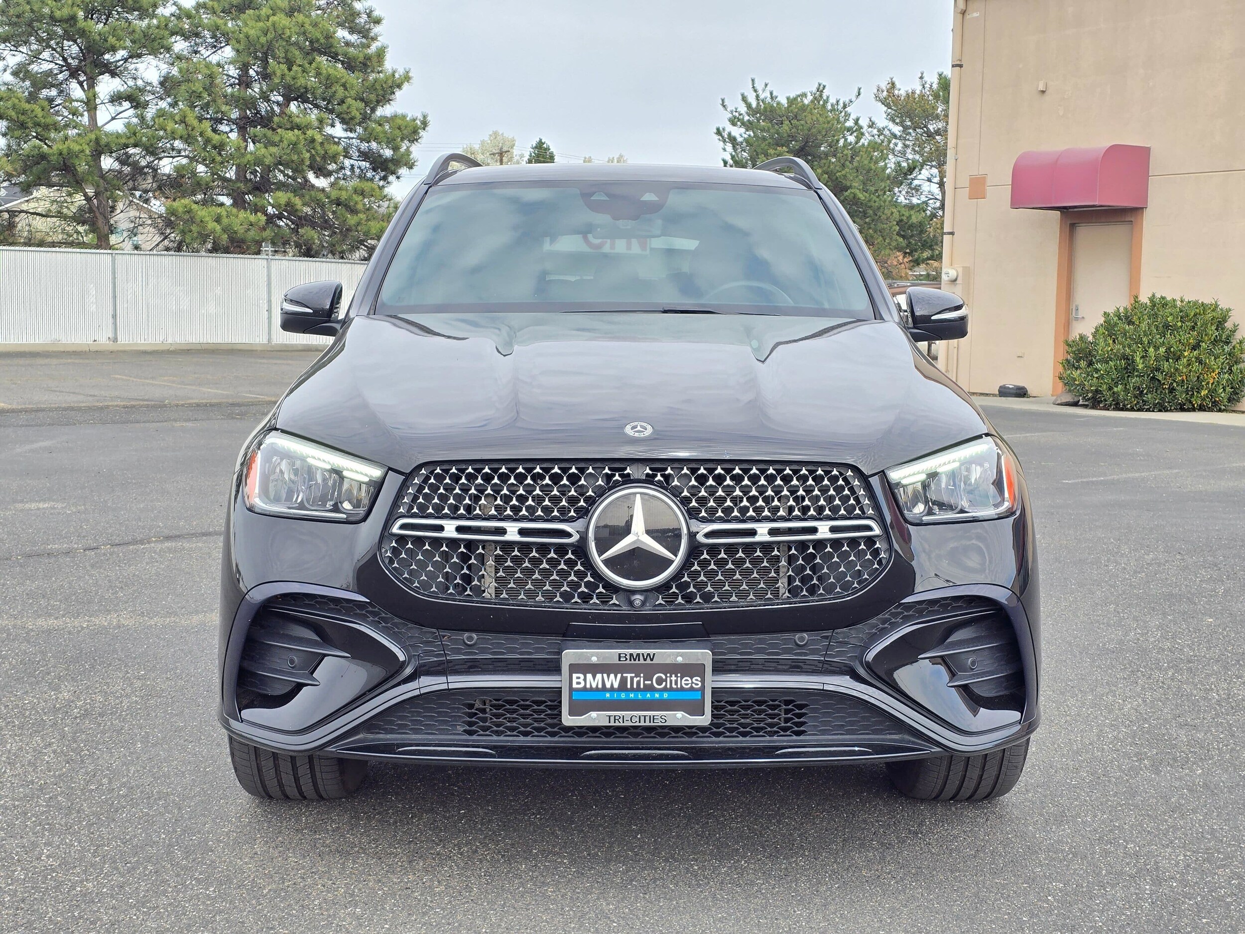Used 2024 Obsidian Black Metallic Mercedes-Benz GLE 350 image 6