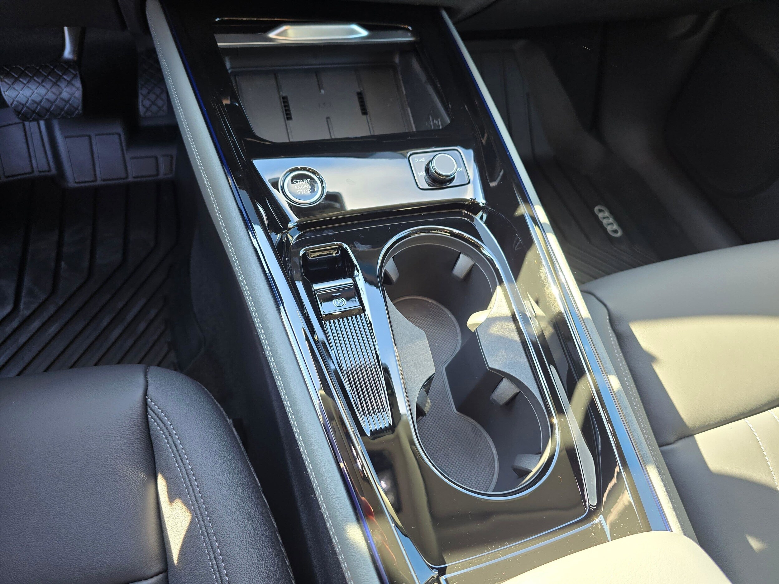 New 2026 Mythos Black Audi S line image 23