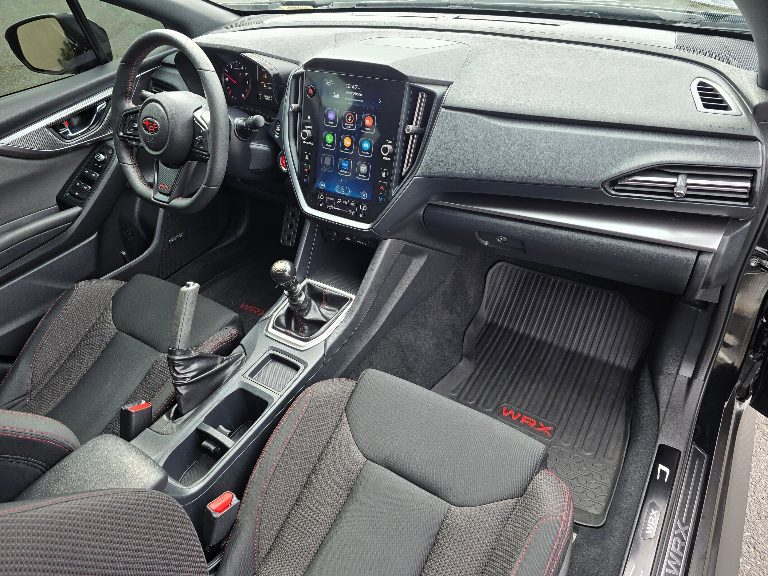 Used 2022 Crystal Black Silica Subaru Premium image 16