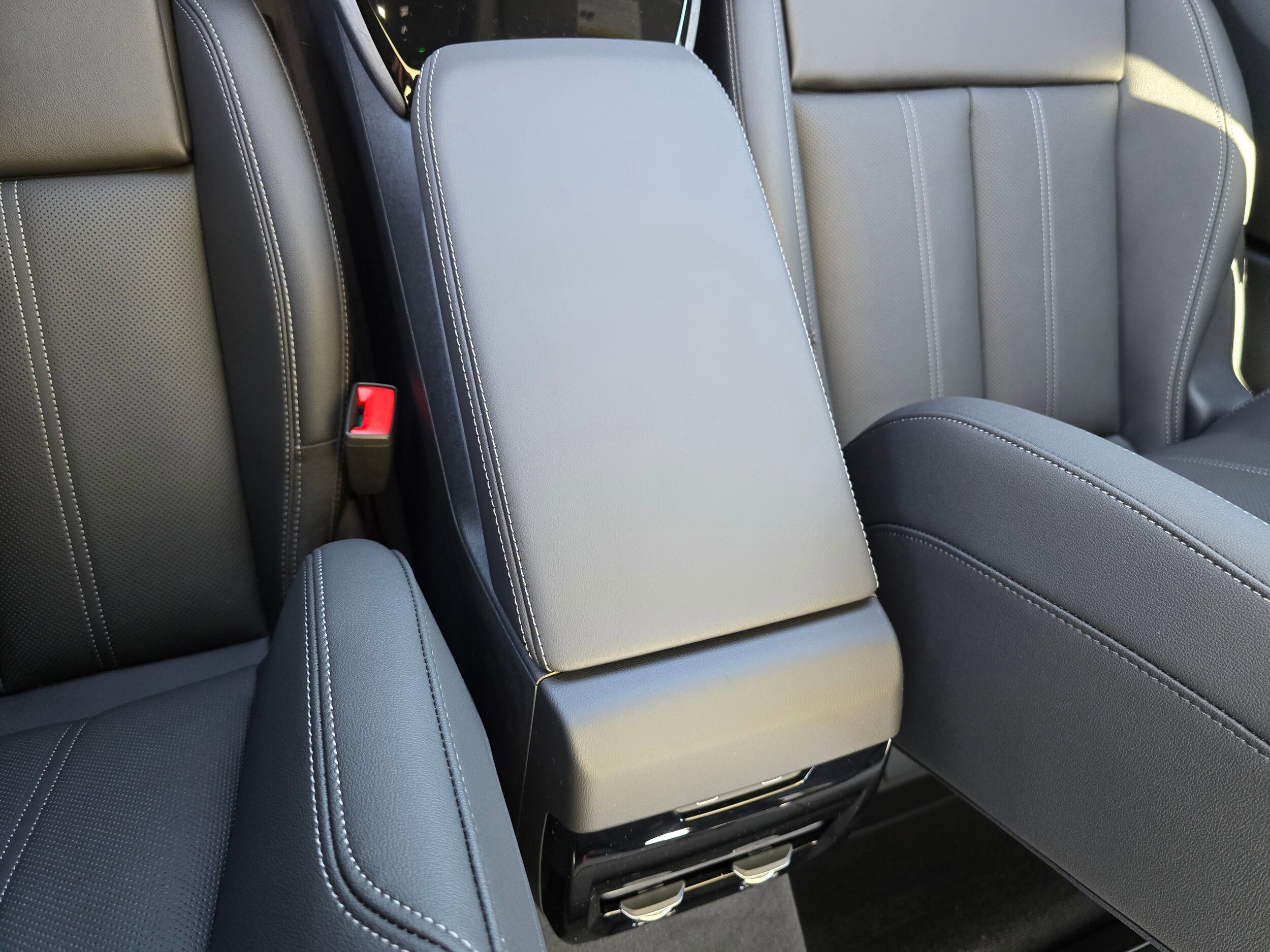 New 2026 Mythos Black Audi Premium Plus image 54