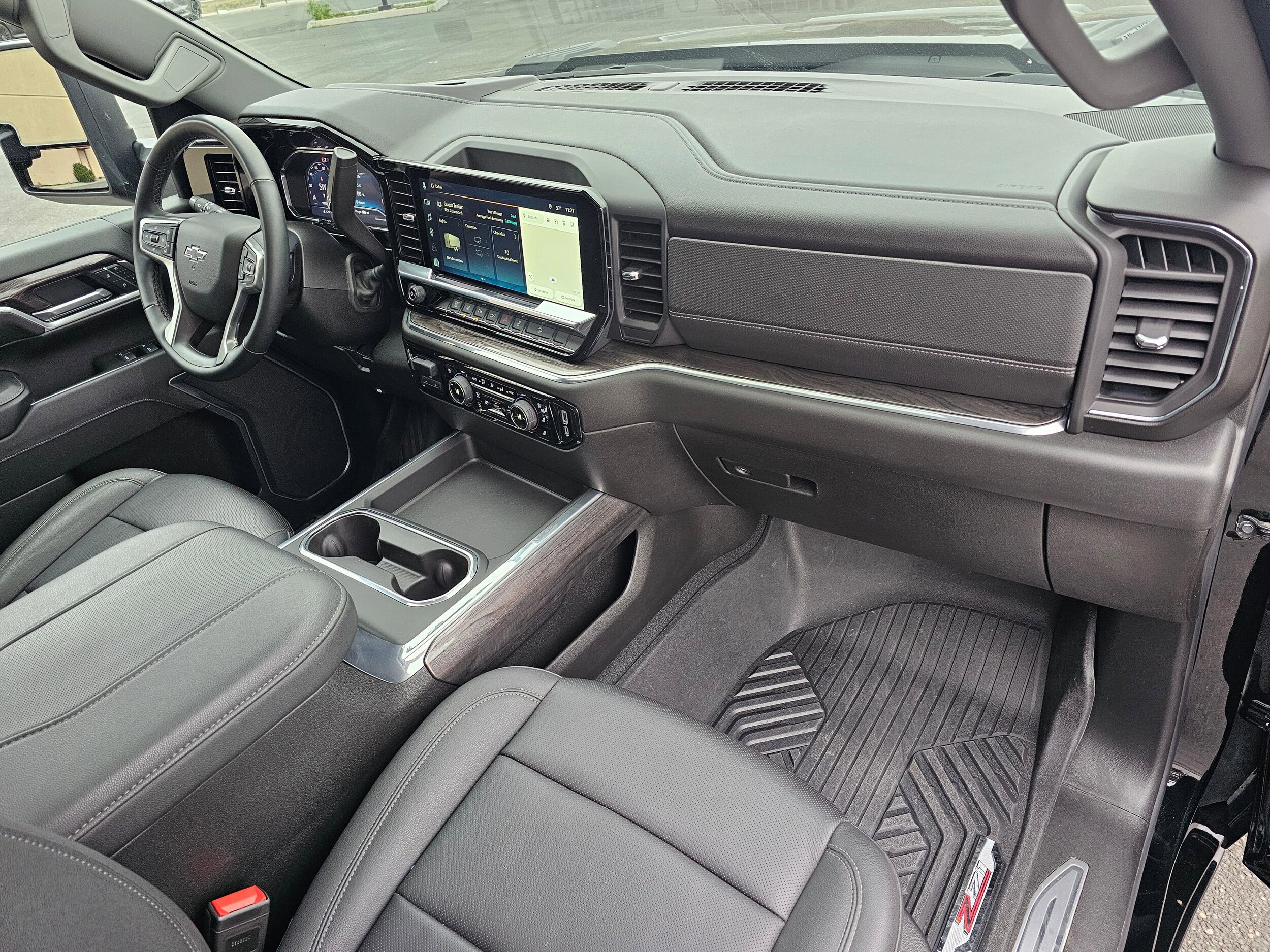 Used 2025 Black Chevrolet LTZ image 16