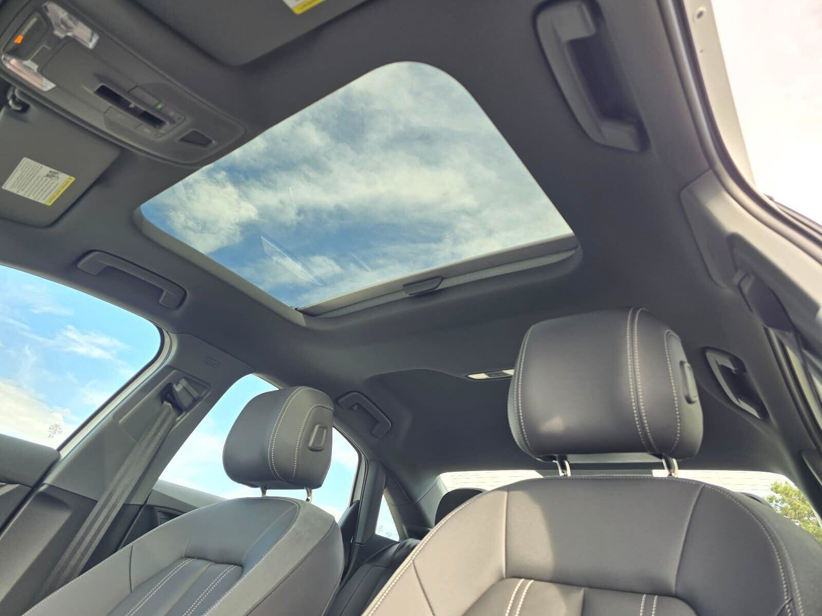 New 2026 Arkona White Audi 2.0T Premium image 27