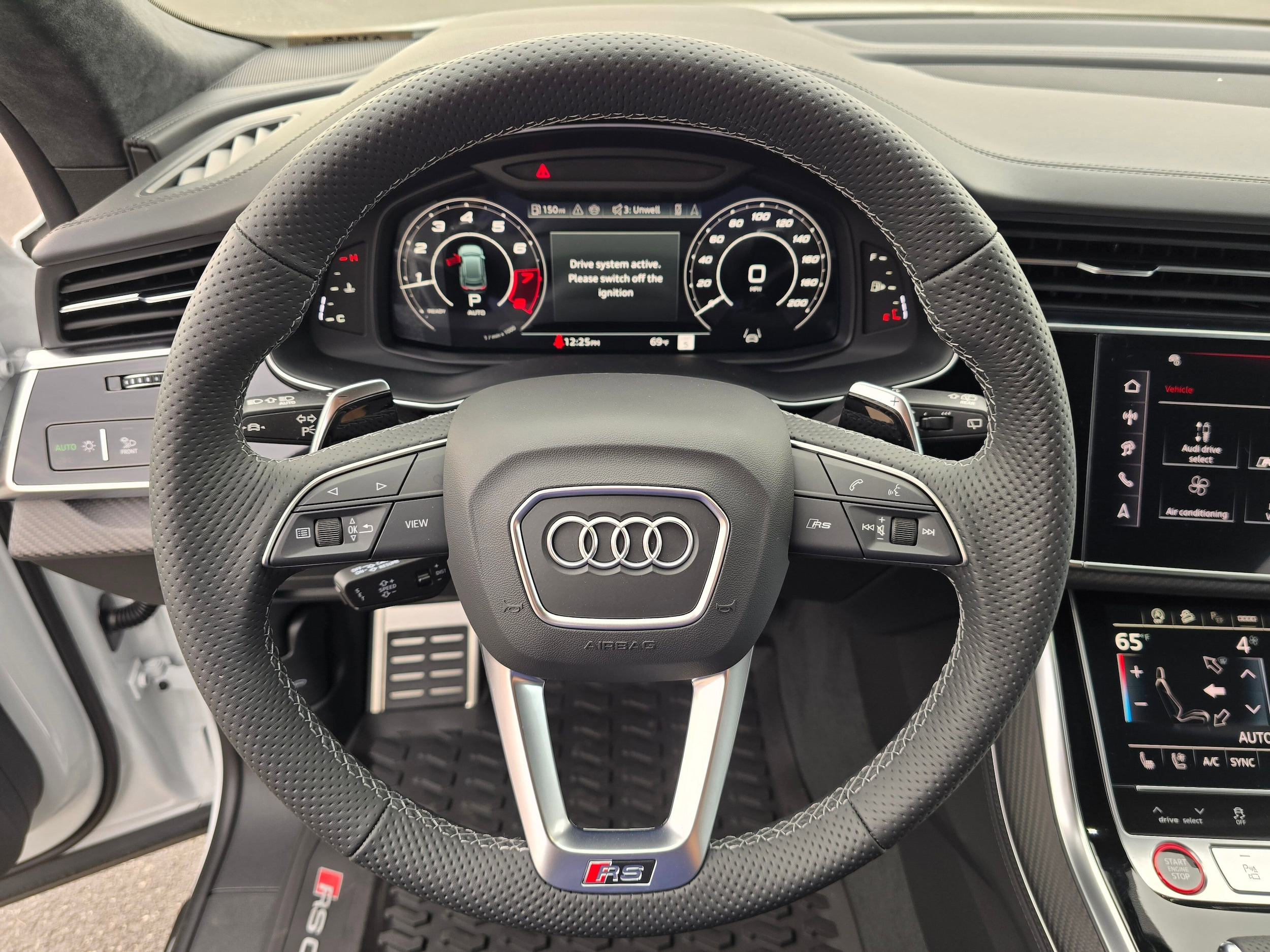New 2026 Glacier White Audi 4.0T performance image 48