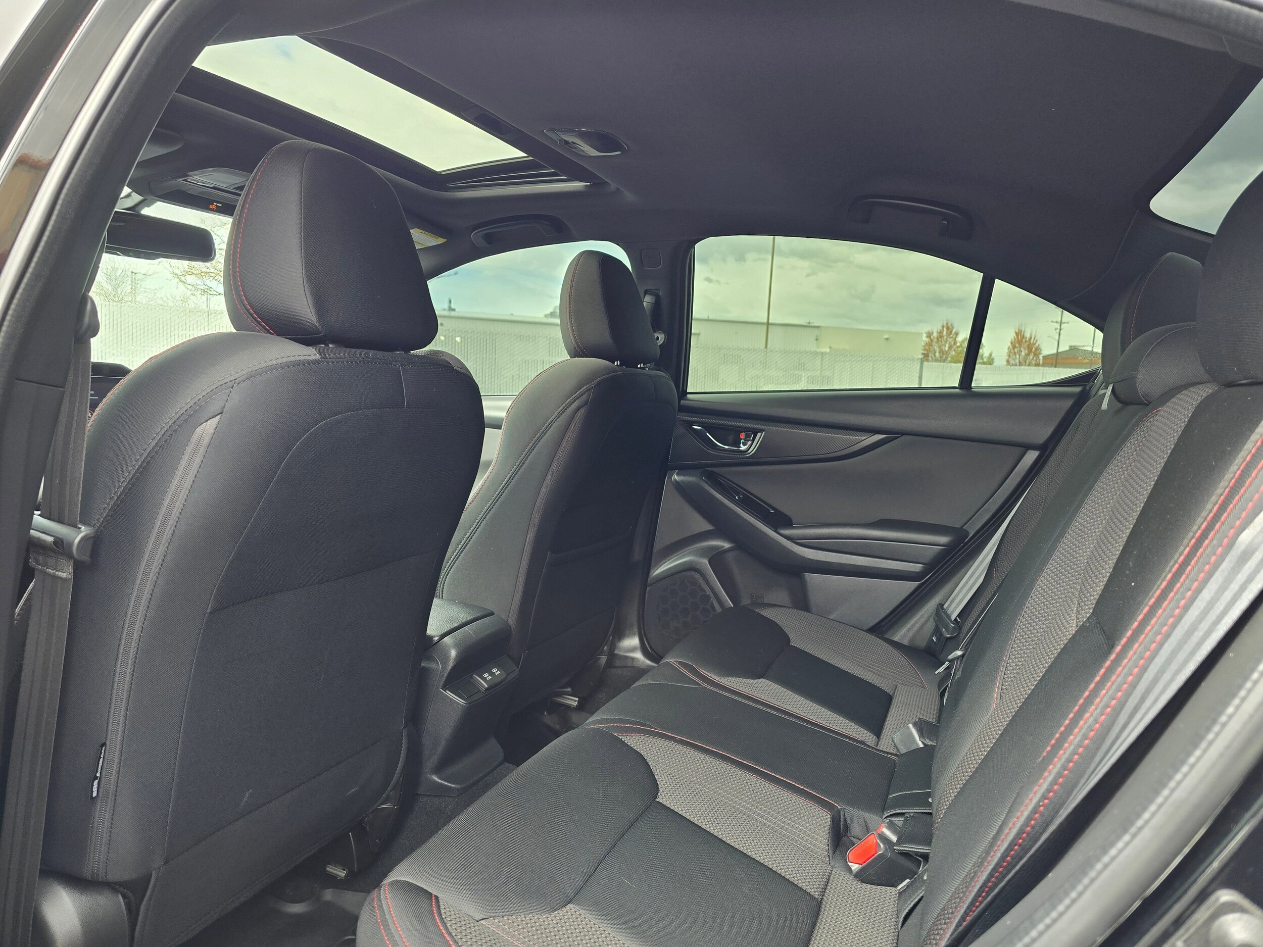 Used 2022 Crystal Black Silica Subaru Premium image 44