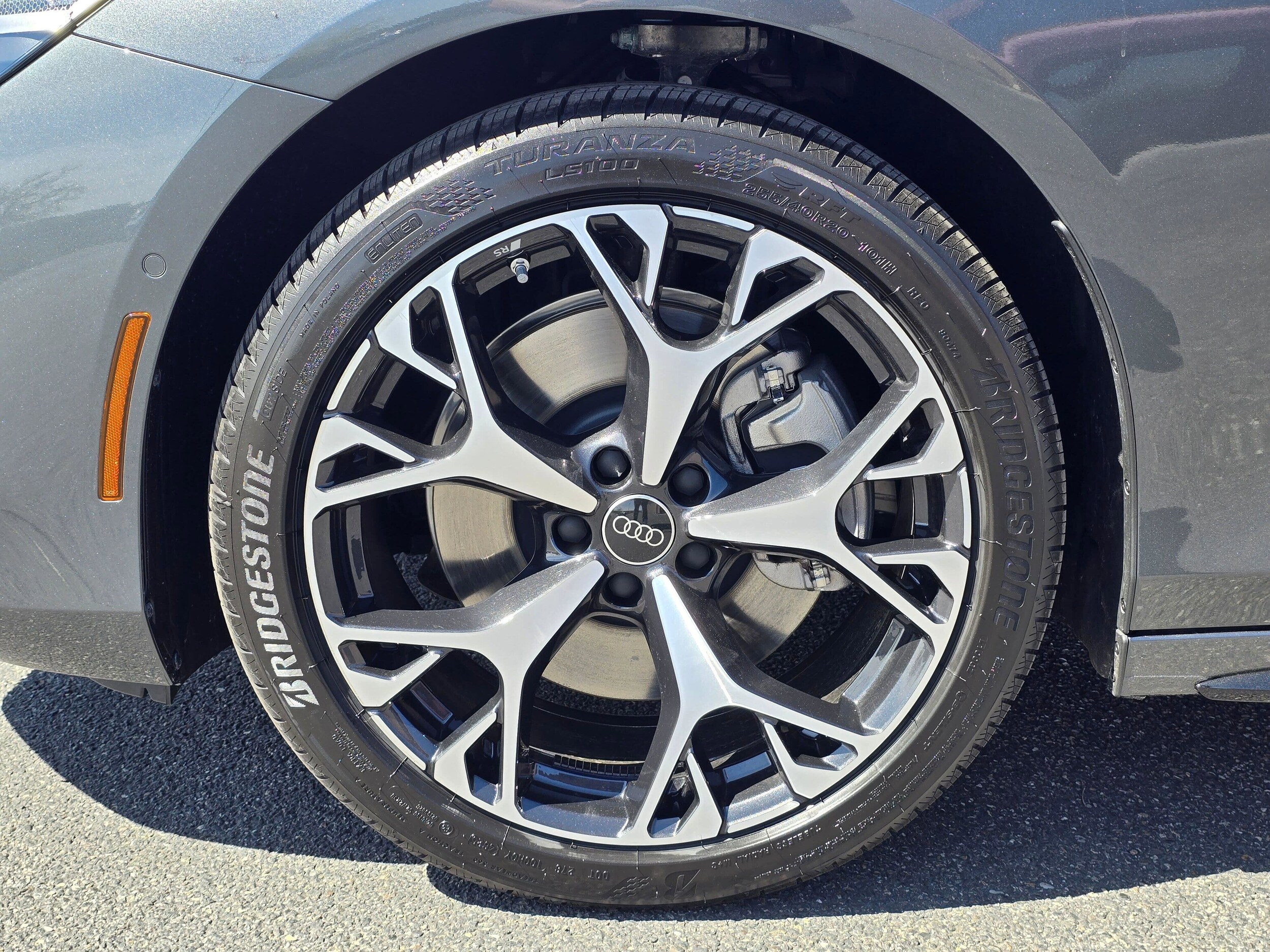 New 2026 Daytona Gray Pearl Audi Premium Plus image 8