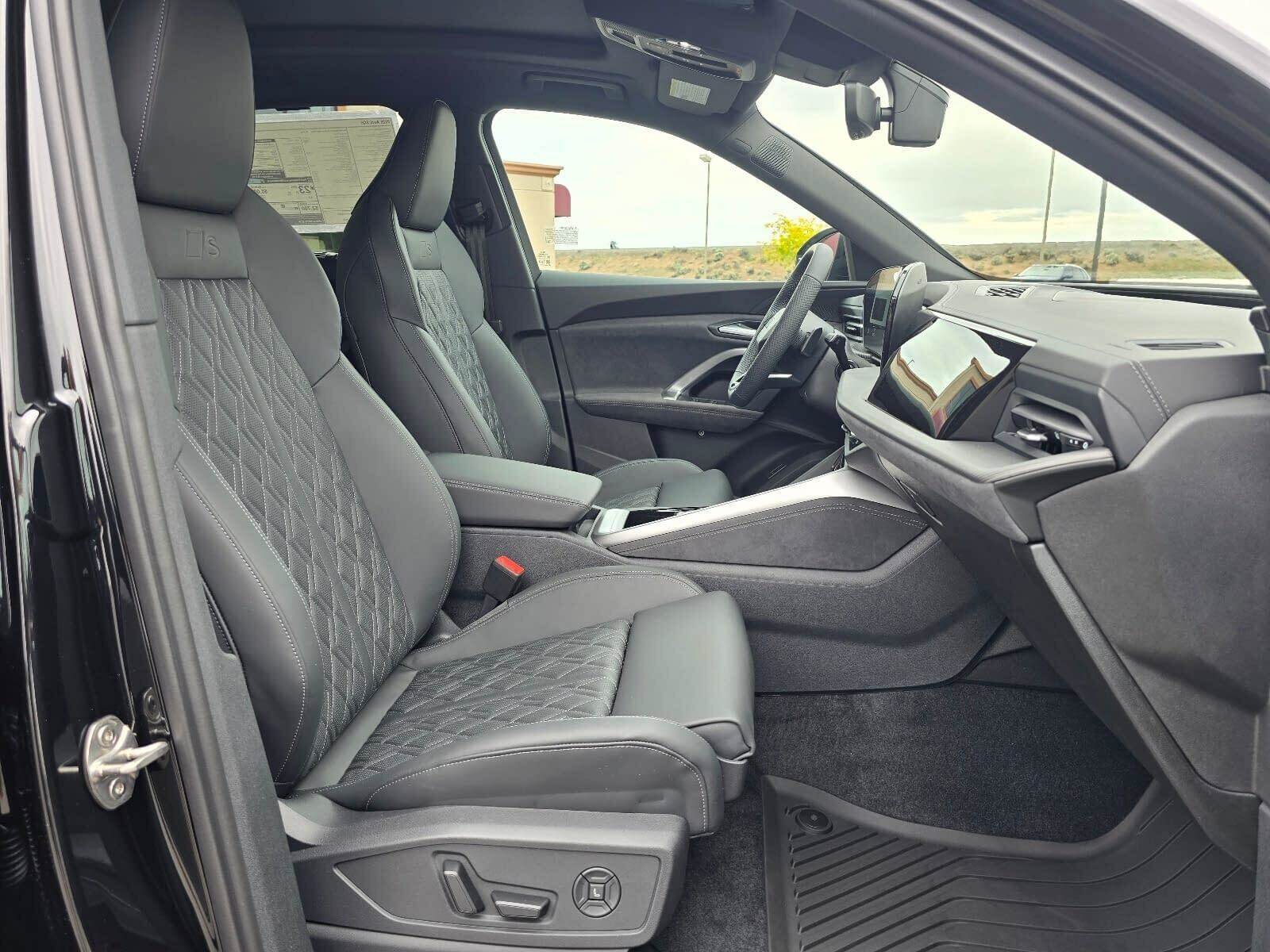 New 2026 Mythos Black Audi 3.0T Premium Plus image 15