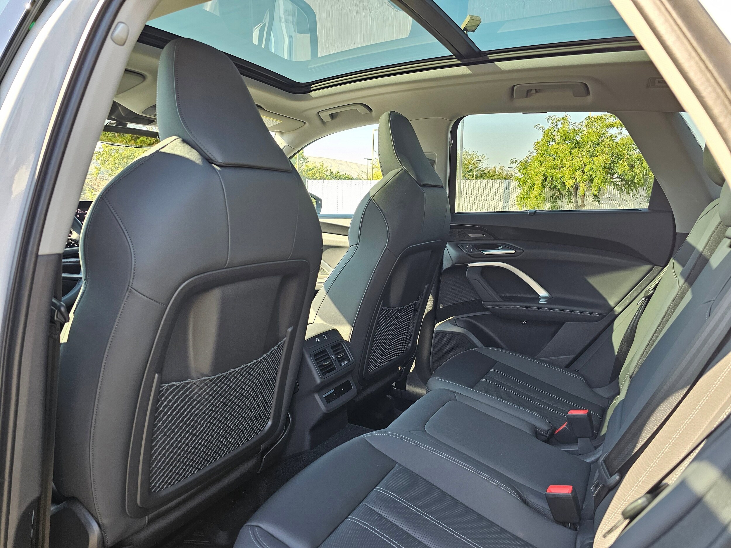 New 2025 Glacier White Audi 2.0T Premium Plus image 12