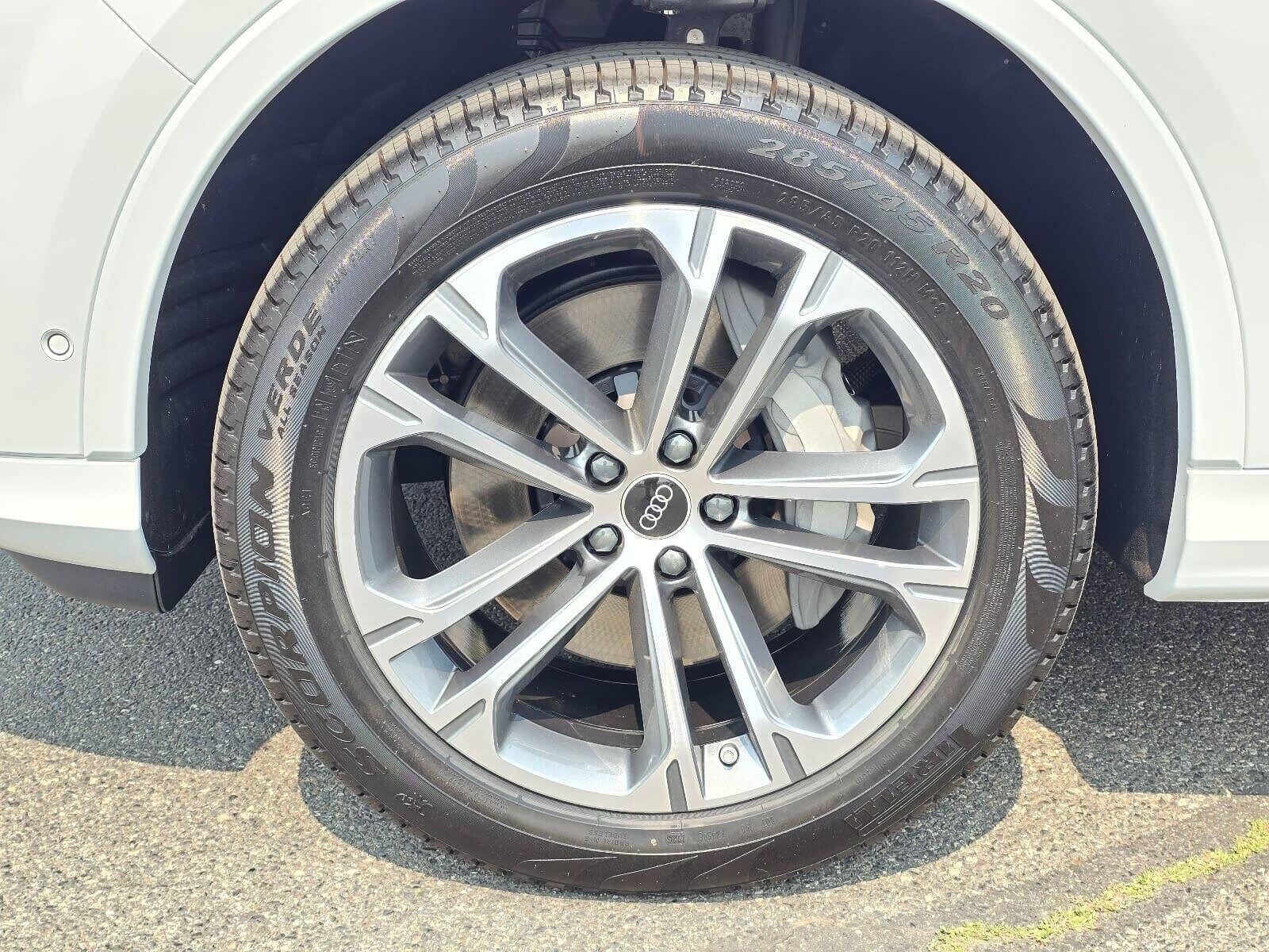 New 2026 Glacier White Audi 45 Premium image 8